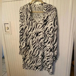 Bella Dahl animal print shift dress